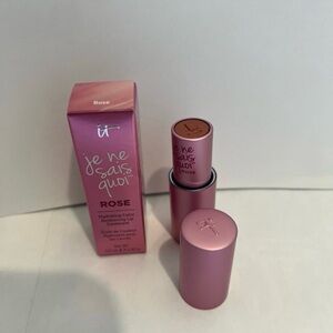 IT Cosmetics Je Ne Sais Quoi Hydrating Color Awakening Lip Treatment(rose)